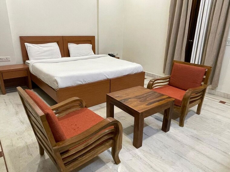 Bedroom, sector 46 3 Bedroom 2500 Sq.Ft. Independent House In Sector 46 Noida 10523680