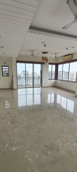 Kitchen in 4 BHK Apartment at Chembur Lotus CHS, Chembur – for Sale