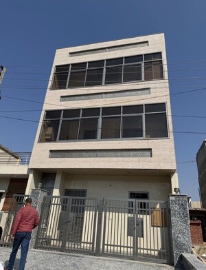 6 BHK Independent House – Exterior View View at Sector 77 - for Sale