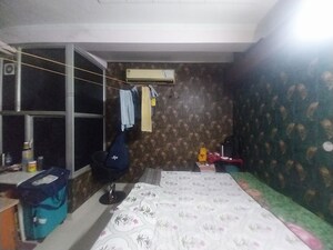 Bedroom in 4 BHK Builder Floor at Sector 21 – for Rent