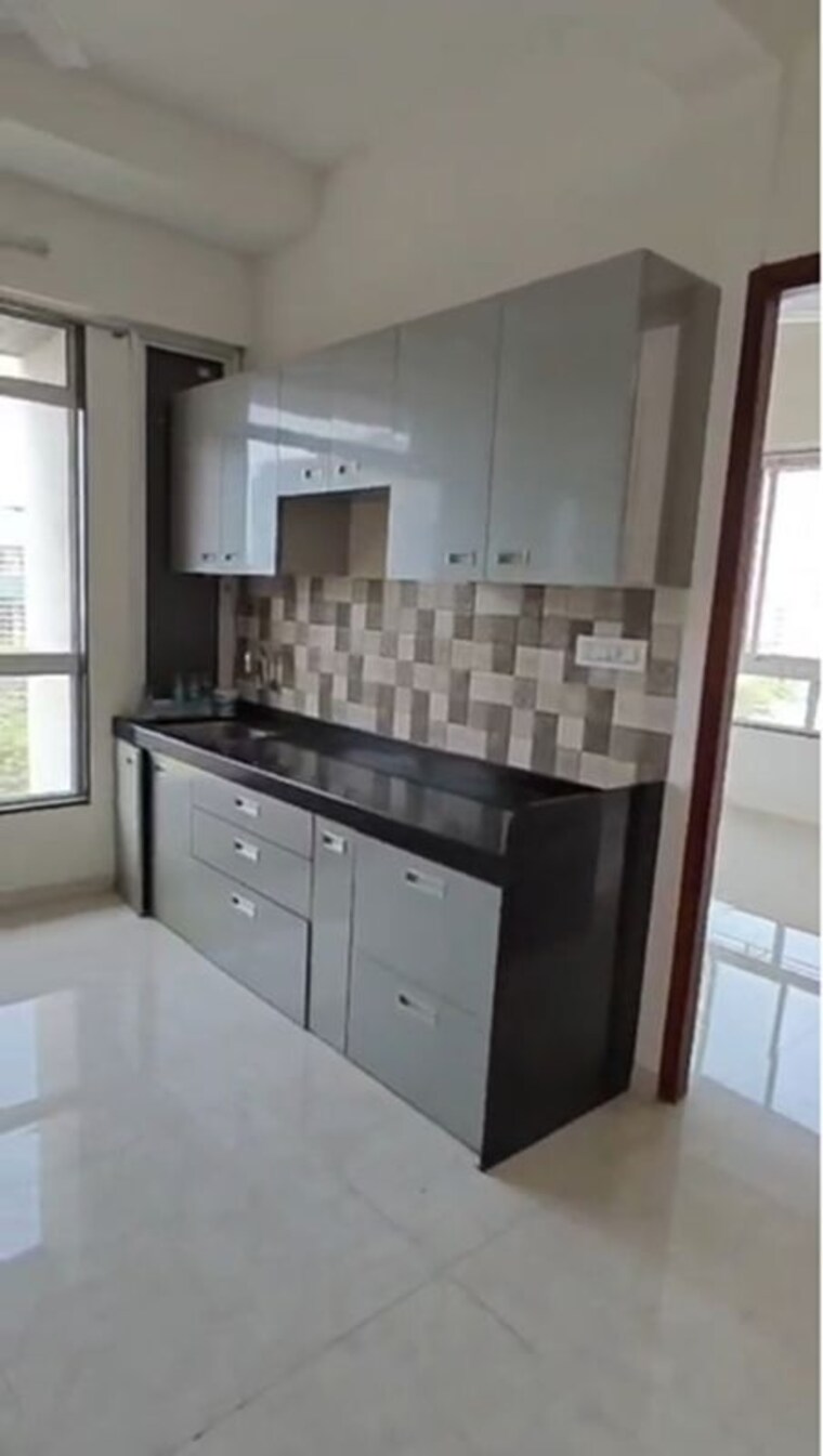 Kitchen, heritage-solitaire 2 Bedroom 910 Sq.Ft. Apartment In Chembur Mumbai 10523683