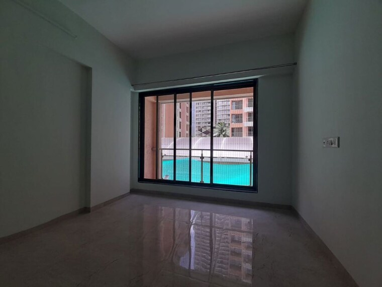 Room, siddharth-nagar-chs-goregaon 2.5 Bedroom 750 Sq.Ft. Apartment In Goregaon West Mumbai 10523707