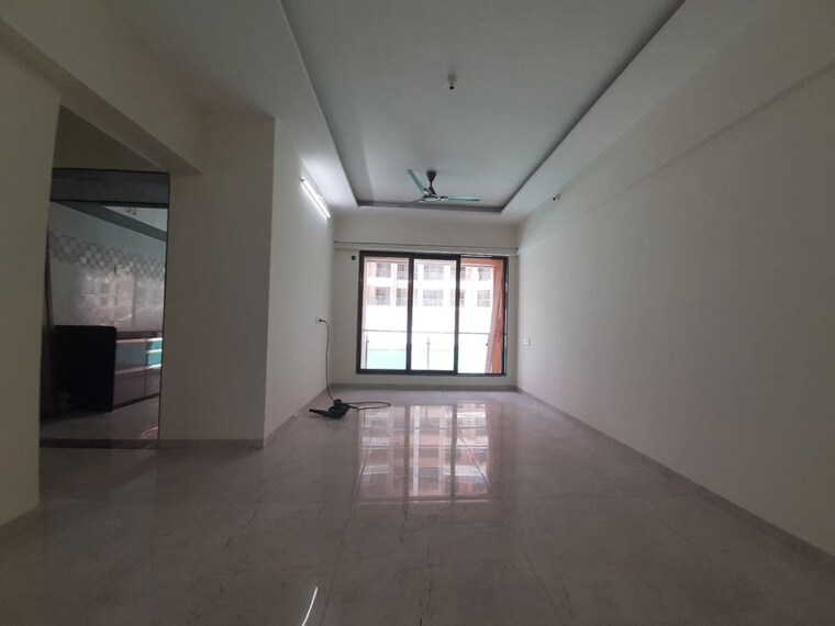 Room, siddharth-nagar-chs-goregaon 2.5 Bedroom 750 Sq.Ft. Apartment In Goregaon West Mumbai 10523707