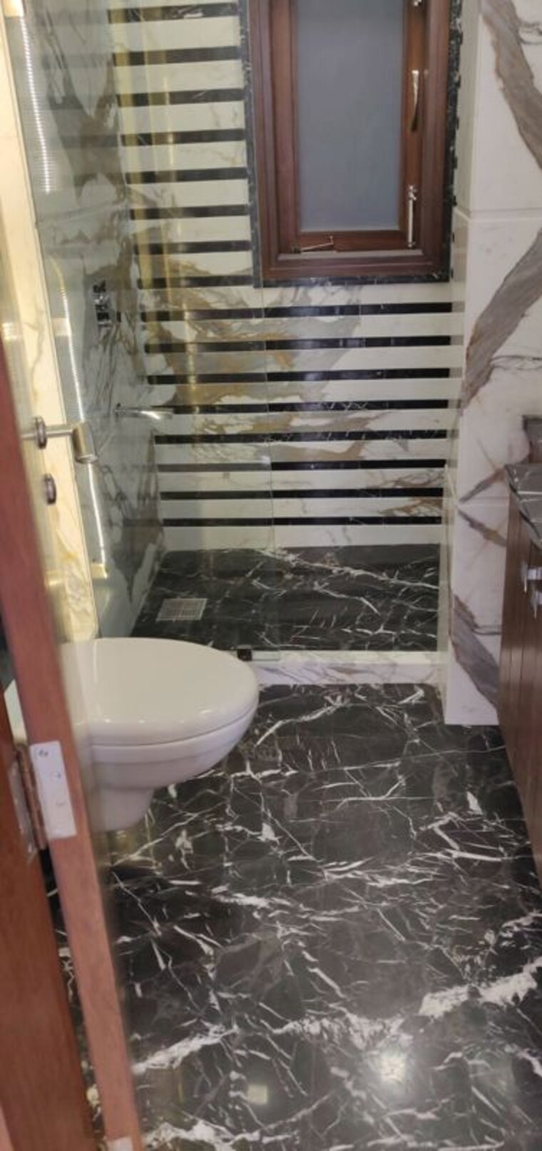 undefined, gulmohar park 3 Bedroom 1800 Sq.Ft. Builder Floor In Gulmohar Park Delhi 10523718