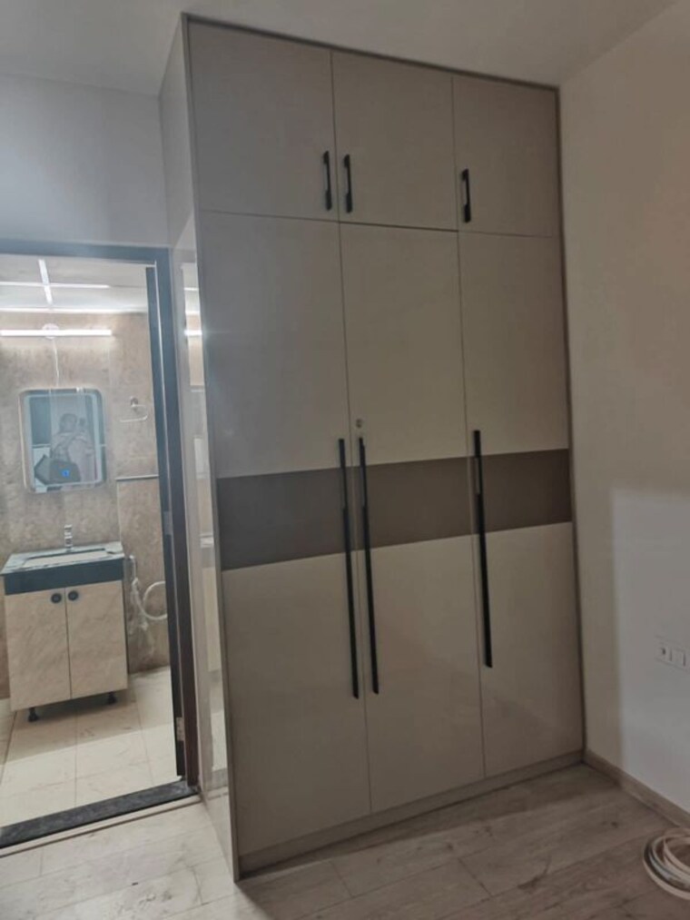 Bathroom, shapoorji-pallonji-joyville-gurgaon 3 Bedroom 1852 Sq.Ft. Apartment In Sector 102 Gurgaon 10523748