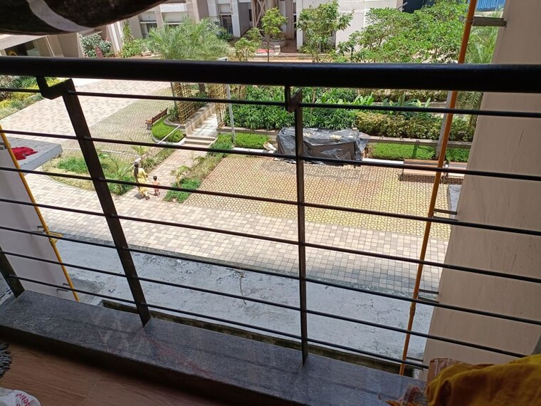 Balcony, runwal-eirene-phase-2 2 Bedroom 650 Sq.Ft. Apartment In Balkum Pada Thane 10523745