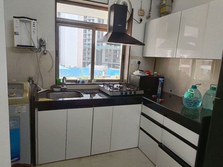 Kitchen, runwal-eirene-phase-2 2 Bedroom 650 Sq.Ft. Apartment In Balkum Pada Thane 10523745