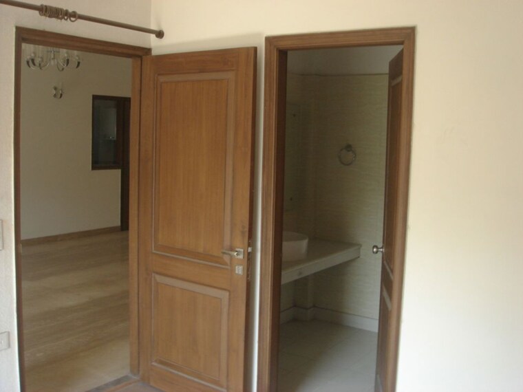 undefined, pamposh enclave 3 Bedroom 3150 Sq.Ft. Builder Floor In Pamposh Enclave Delhi 10523775