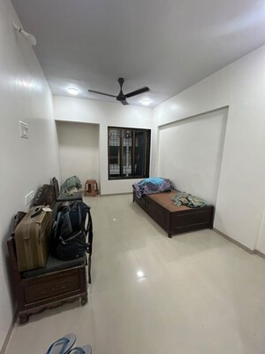 1 RK Apartment For Rent in Naupada