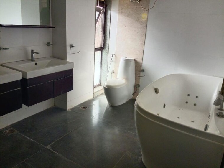 Bathroom, chaithanya-oak-ville 4 Bedroom 4025 Sq.Ft. Villa In Whitefield Bangalore 10523806
