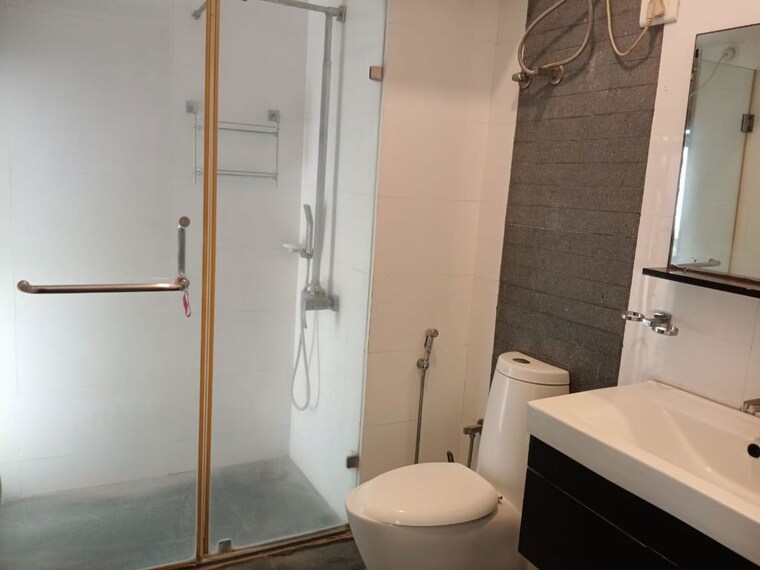 Bathroom, chaithanya-oak-ville 4 Bedroom 4025 Sq.Ft. Villa In Whitefield Bangalore 10523806