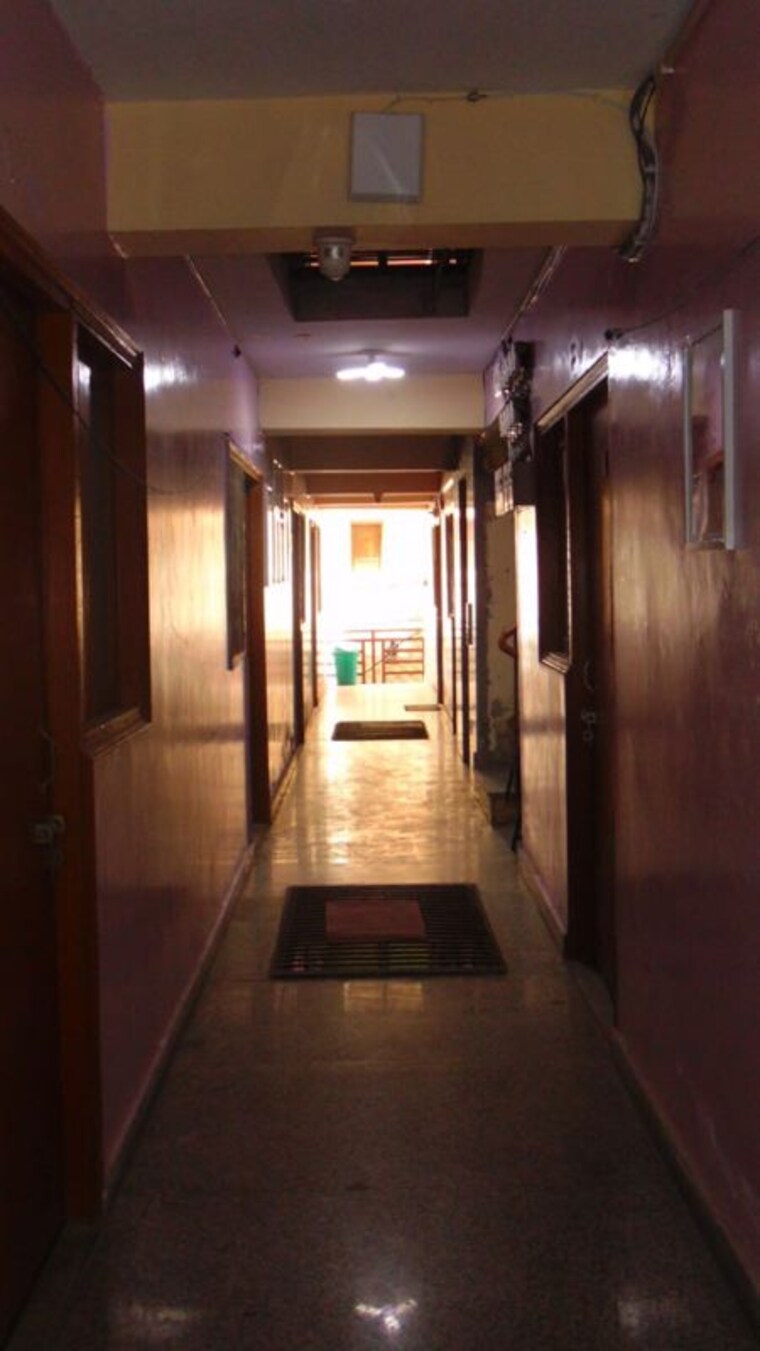 undefined, sector 62 Pg For Boys & Girls In Sector 62 10523832