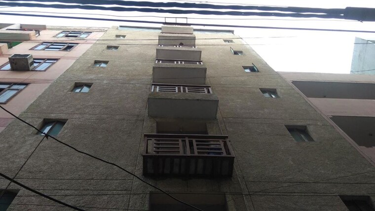 Exterior View, sector 62 Pg For Boys & Girls In Sector 62 10523832