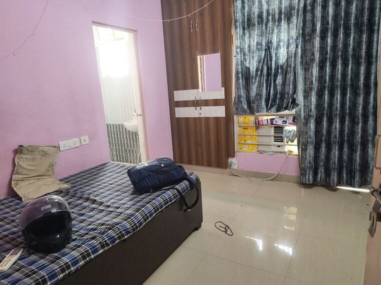 Bedroom, upavp-vrindavan-yojana 2.5 Bedroom 750 Sq.Ft. Apartment In Vrindavan Yojna Lucknow 10523843