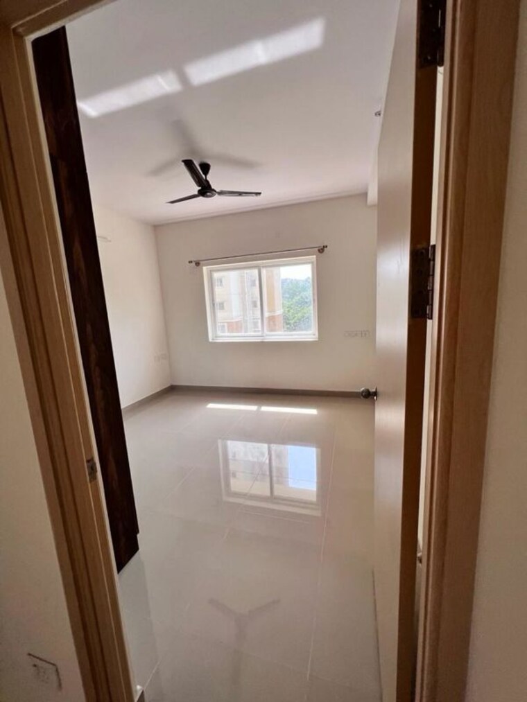 Room, mantri-webcity 3 Bedroom 1550 Sq.Ft. Apartment In Hennur Bangalore 10523859