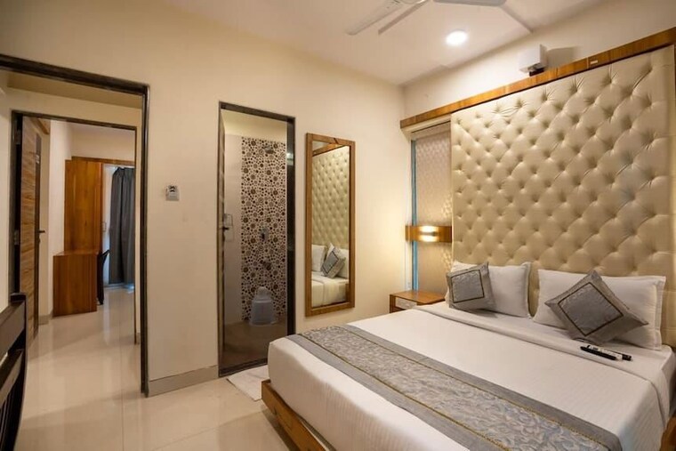 Bedroom, peru baug Pg For Boys & Girls In Peru Baug 10523873