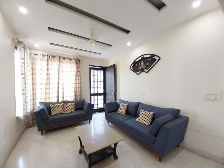 Living Room, palam-vihar-residents-association 3 Bedroom 1500 Sq.Ft. Builder Floor In Palam Vihar Gurgaon 10523874