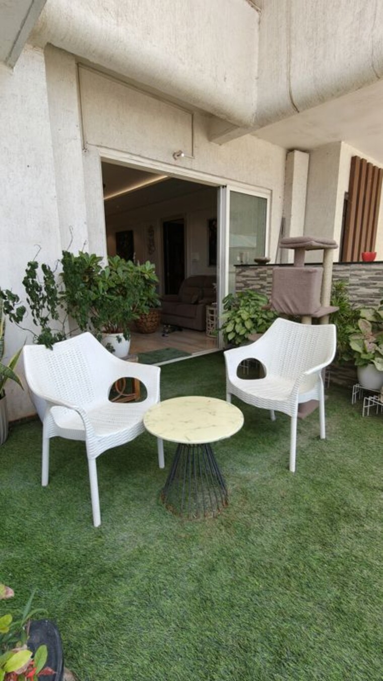 Balcony, vtp-urban-space 4 Bedroom 2987 Sq.Ft. Apartment In Nibm Road Pune 10523742