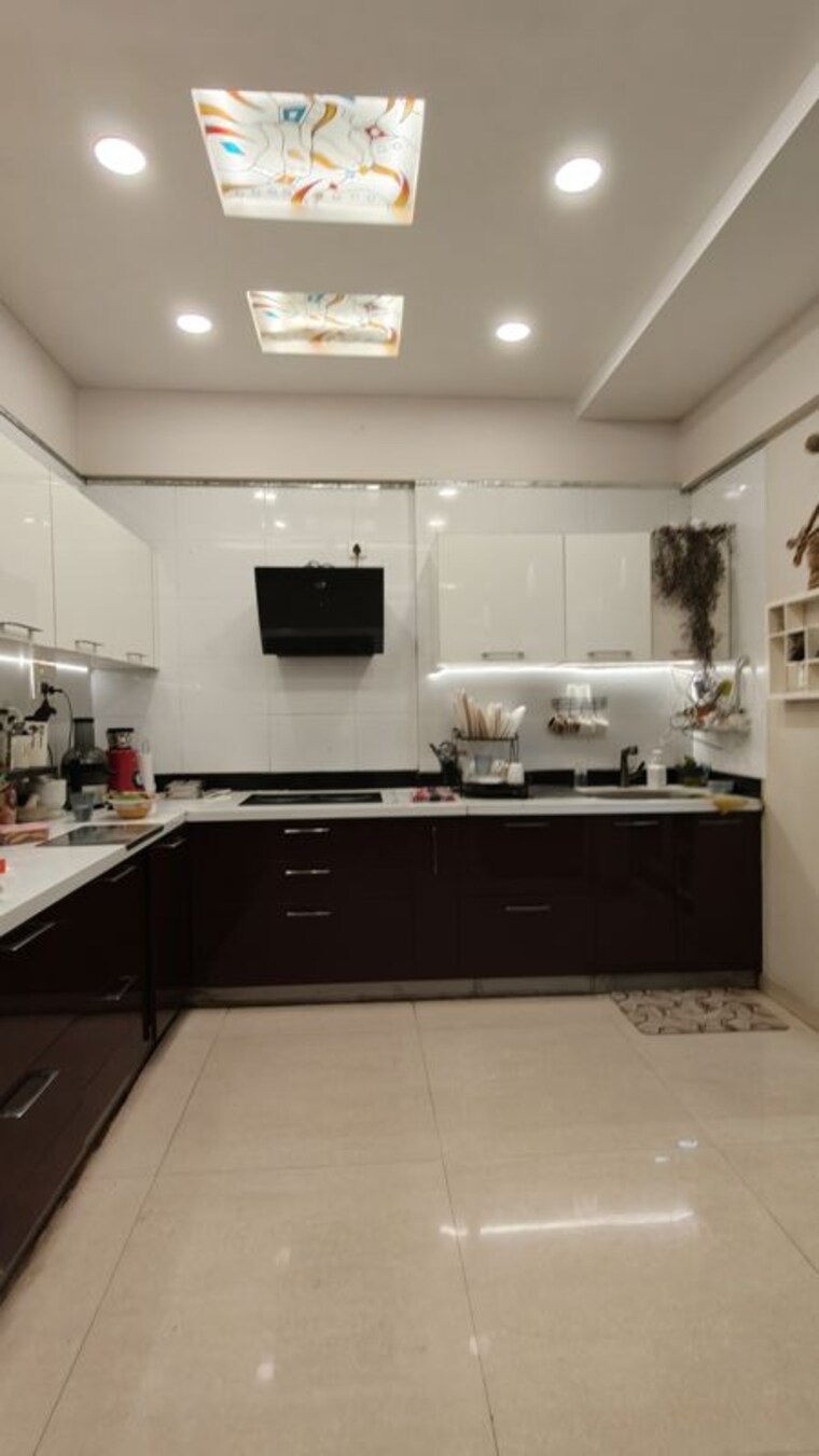 Kitchen, vtp-urban-space 4 Bedroom 2987 Sq.Ft. Apartment In Nibm Road Pune 10523742
