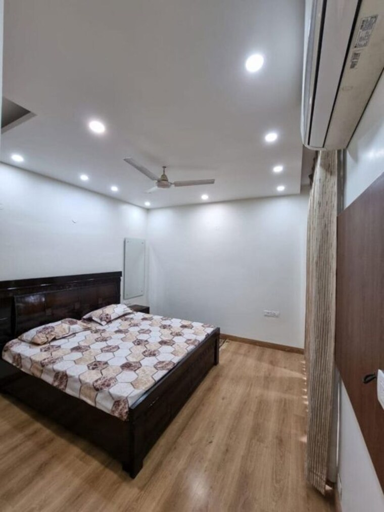 Bedroom, peru baug Pg For Boys & Girls In Peru Baug 10523886
