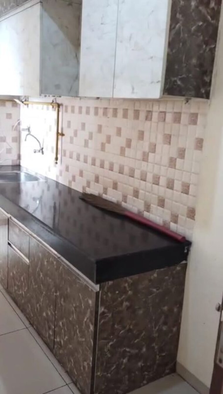 Bathroom, wave-dream-homes 2 Bedroom 840 Sq.Ft. Apartment In Wave City Ghaziabad 10523888