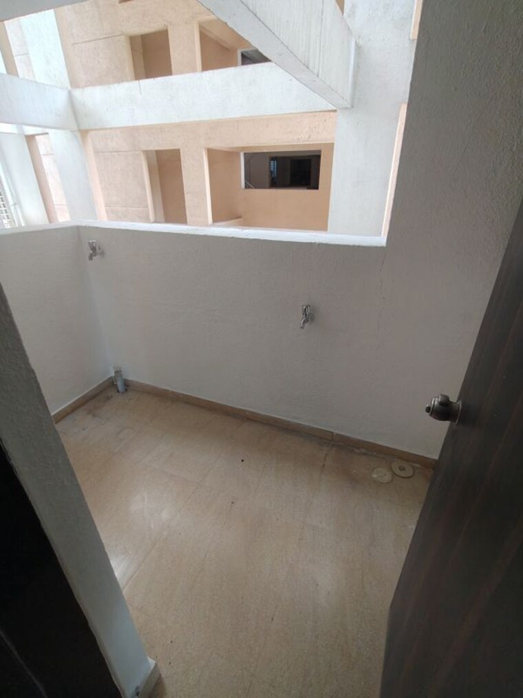 Bathroom, ag-imperial-towers 3 Bedroom 1650 Sq.Ft. Apartment In Kondhwa Pune 10523911