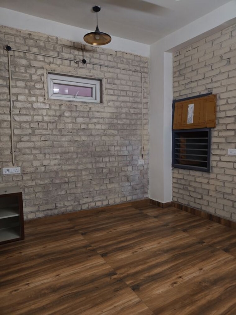 Exterior View, sector 23a 2 Bedroom 800 Sq.Ft. Builder Floor In Sector 23a Gurgaon 10523919