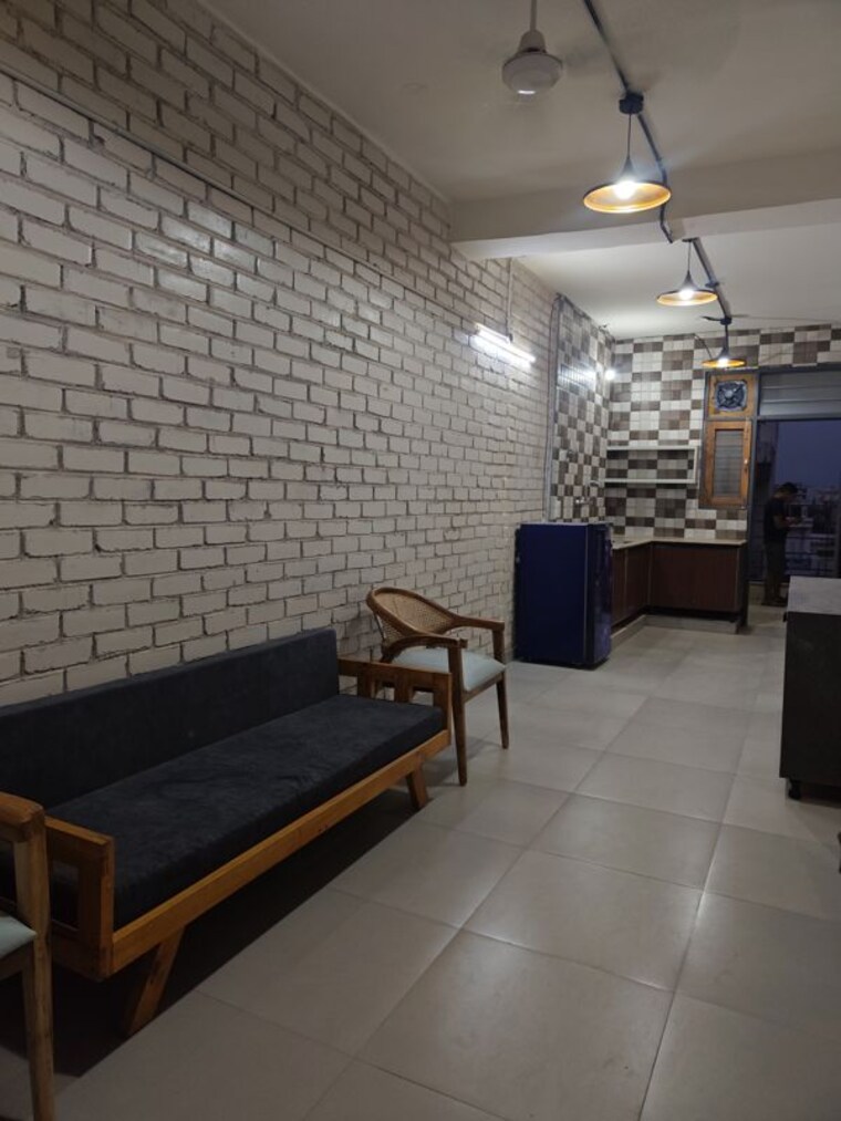 Living Room, sector 23a 2 Bedroom 800 Sq.Ft. Builder Floor In Sector 23a Gurgaon 10523919