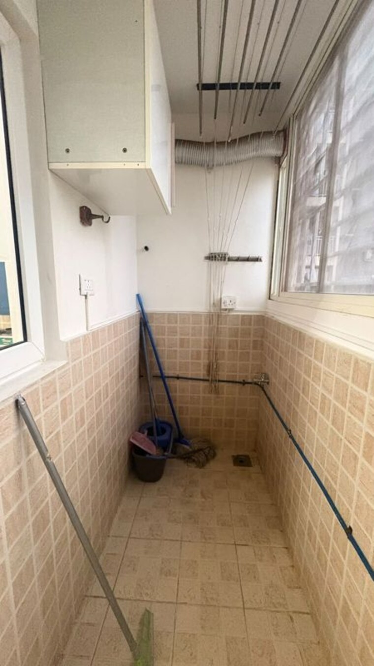 Bathroom, shriram-luxor 3 Bedroom 1550 Sq.Ft. Apartment In Hennur Road Bangalore 10523949