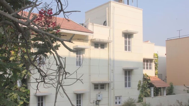 Exterior View, ombr layout 4 Bedroom 4400 Sq.Ft. Independent House In Ombr Layout Bangalore 10523977