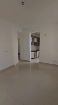 2 BHK Apartment For Sale in Mahagun Mahagunpuram II