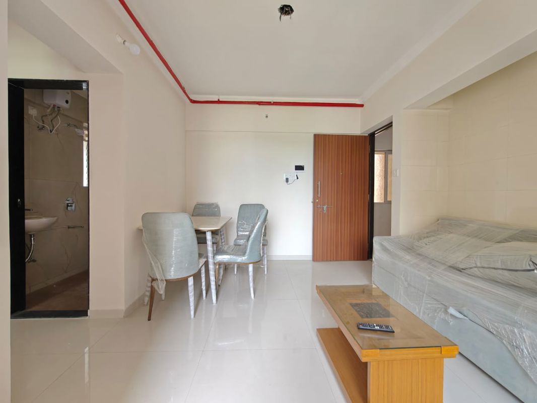 1 BHK + Store Room 420 Sq.Ft. Apartment in Raunak Bliss