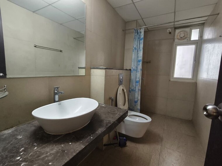 Bathroom, mahindra-vivante 3 Bedroom 1250 Sq.Ft. Apartment In Andheri East Mumbai 10524005