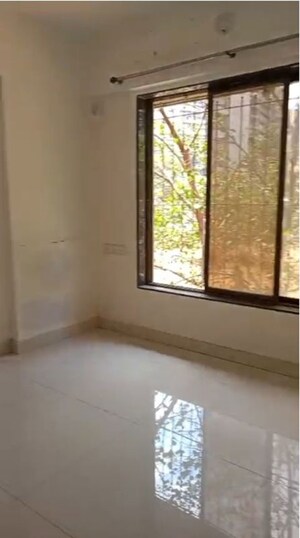 Bedroom in 2 BHK Apartment at Chembur – for Rent