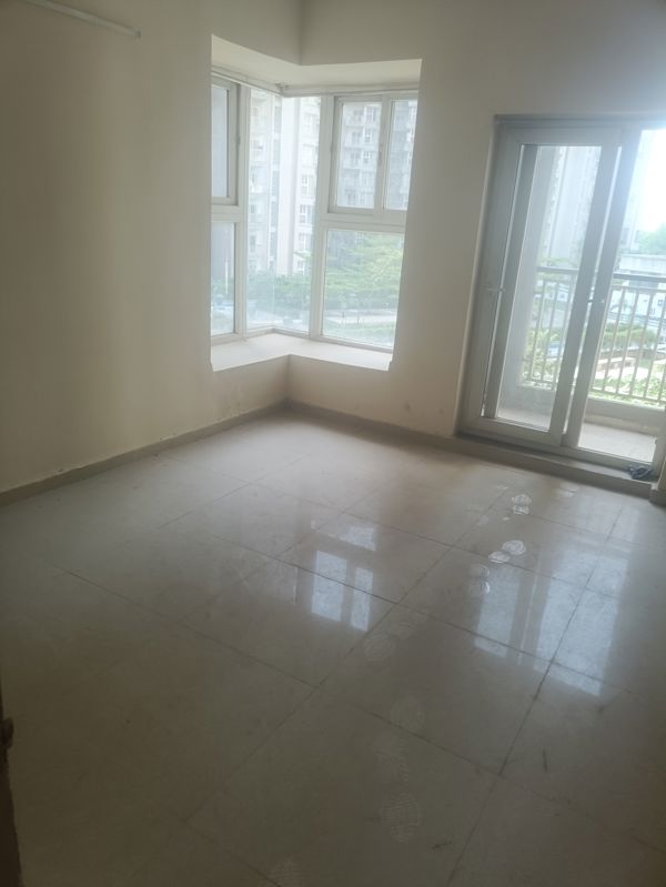 3 BHK + Extra Room 1380 Sq.Ft. Apartment in Paramount Emotions