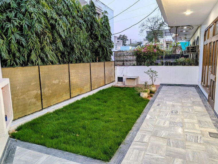 Balcony, bptp-parklands-villa 5 Bedroom 1000 Sq.Ft. Apartment In Sector 88 Faridabad 10524017