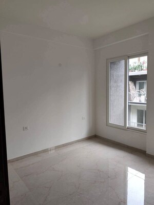 Room in 3 BHK Apartment at Tashee Capital Gateway, Sector 111 – for Sale