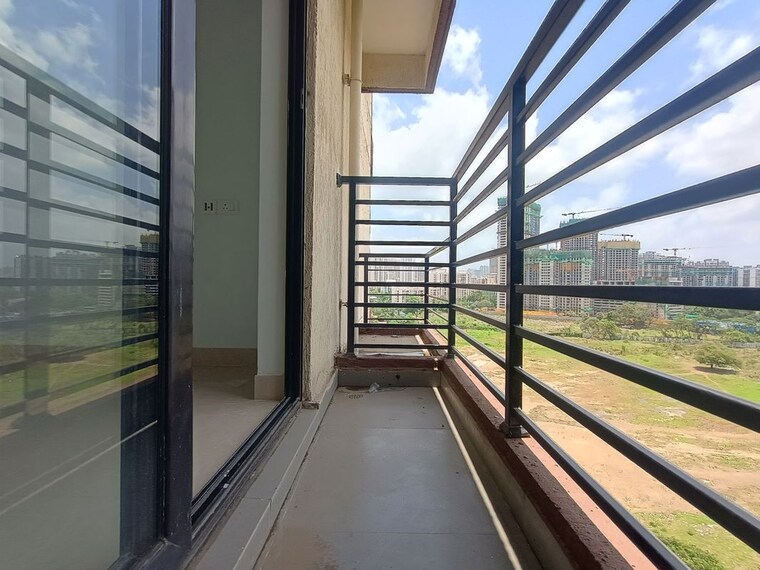 Balcony, risland-the-icon 2 Bedroom 775 Sq.Ft. Apartment In Dhokali Thane 10524011