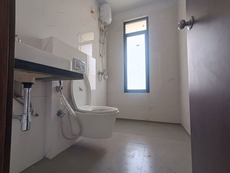 Bathroom, risland-the-icon 2 Bedroom 775 Sq.Ft. Apartment In Dhokali Thane 10524011