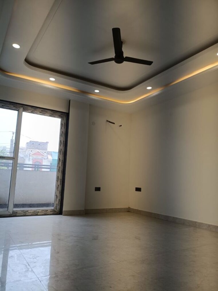 Room, bptp-district-3 4 Bedroom 500 Sq.Ft. Builder Floor In Sector 85 Faridabad 10524051