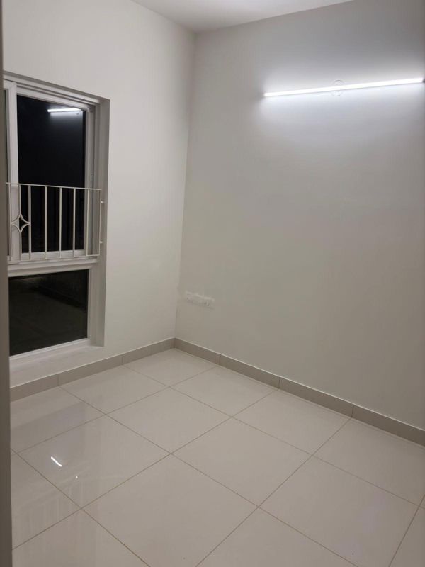 3 BHK 1350 Sq.Ft. Apartment in Casagrand Boulevard