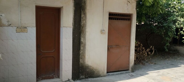 undefined, ambala highway 3 Bedroom 335 Sq.Yd. Independent House In Ambala Highway Zirakpur 9453798
