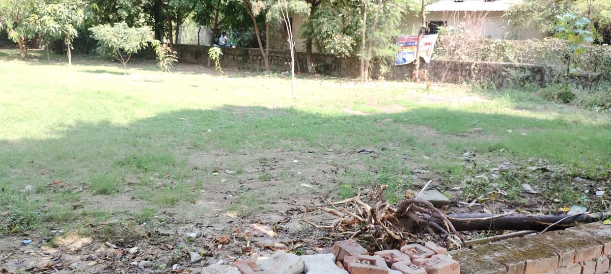 Plot For Sale in Silver City Extention