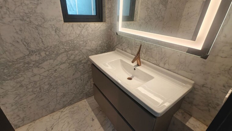 Bathroom, m3m-trump-tower 2.5 Bedroom 3159 Sq.Ft. Apartment In Sector 65 Gurgaon 10524071