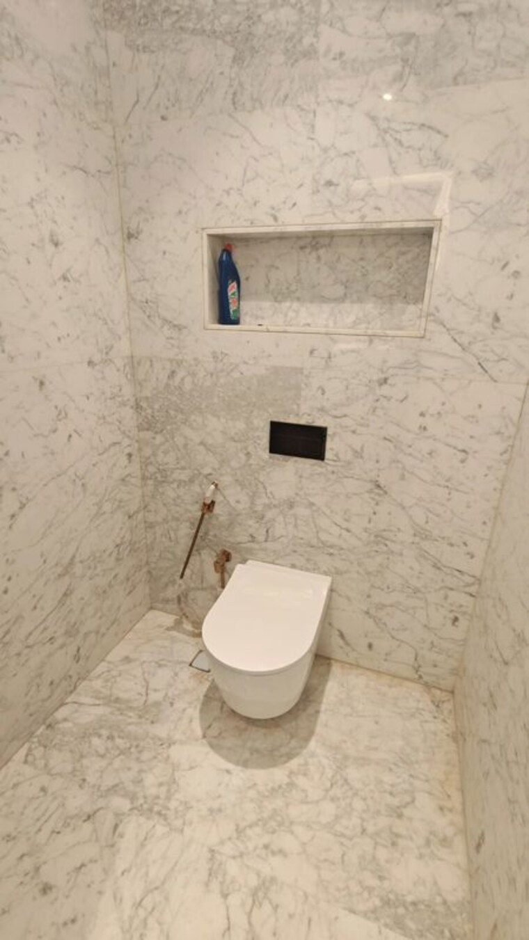 Bathroom, m3m-trump-tower 2.5 Bedroom 3159 Sq.Ft. Apartment In Sector 65 Gurgaon 10524071