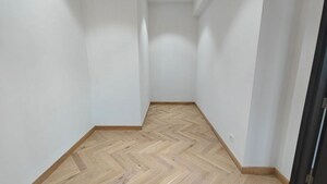 Room in 2.5 BHK Apartment at M3M Trump Tower, Sector 65 – for Rent