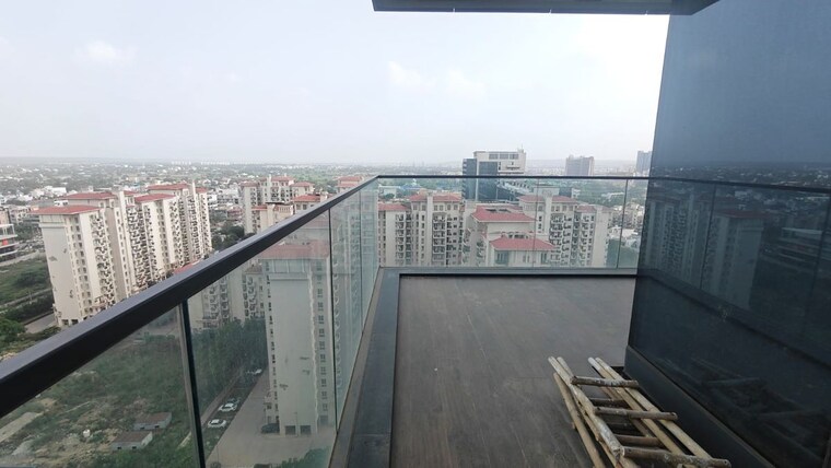 Balcony, m3m-trump-tower 2.5 Bedroom 3159 Sq.Ft. Apartment In Sector 65 Gurgaon 10524071