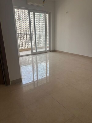 Room in 3 BHK Apartment at ATS Homekraft Pious Hideaways, Sector 150 – for Sale