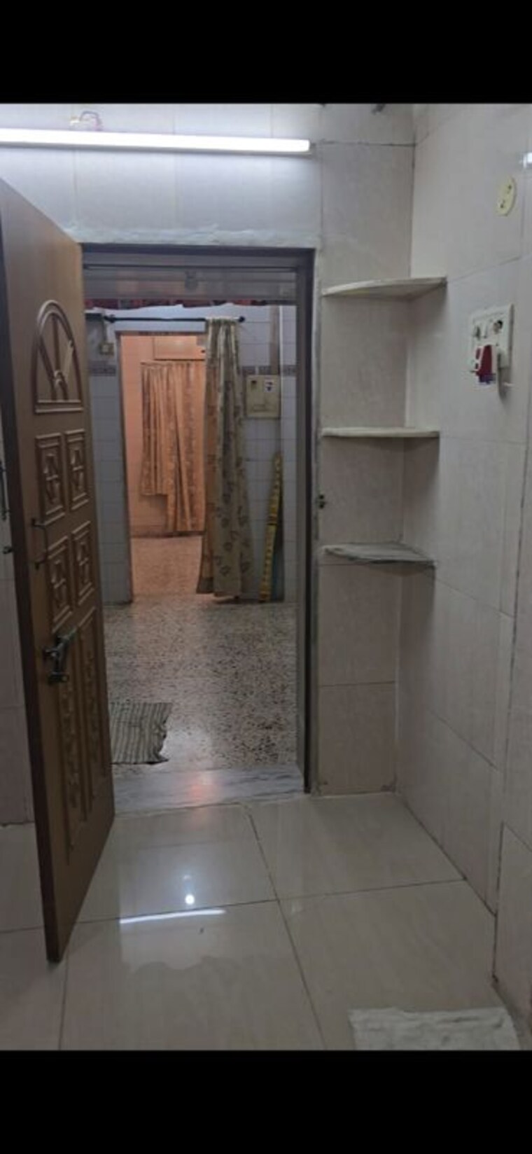 Bathroom, happy-house 1 Bedroom 300 Sq.Ft. Apartment In Vakola Mumbai 10524087