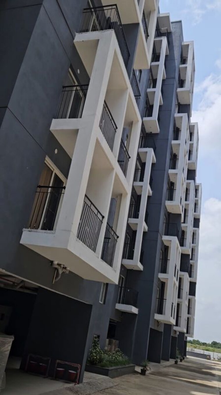 Cover Image, emprasa 2 Bedroom 741 Sq.Ft. Apartment In Hoskote Bangalore 10523932